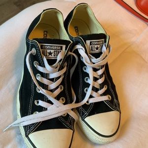 Converse Chuck Taylor All Star Low Top //